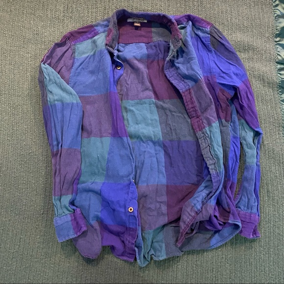 LUCRATIVE Flannel Bundle - SIX flannels for price of ONE (Levi’s, Arizona, etc) - Picture 5 of 12